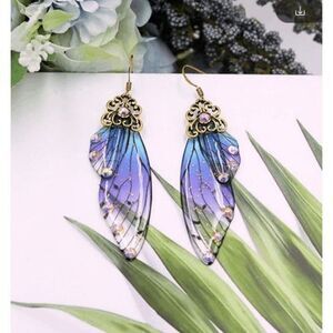 NWOT Transparent Fae Fairy Butterfly Wing Earrings - 2.5"